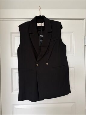 Sleeveless Double-Breasted Black Blazer Vest